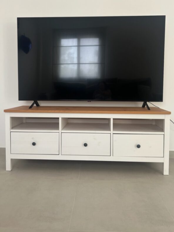 Тумба под ТВ IKEA, Hemnes