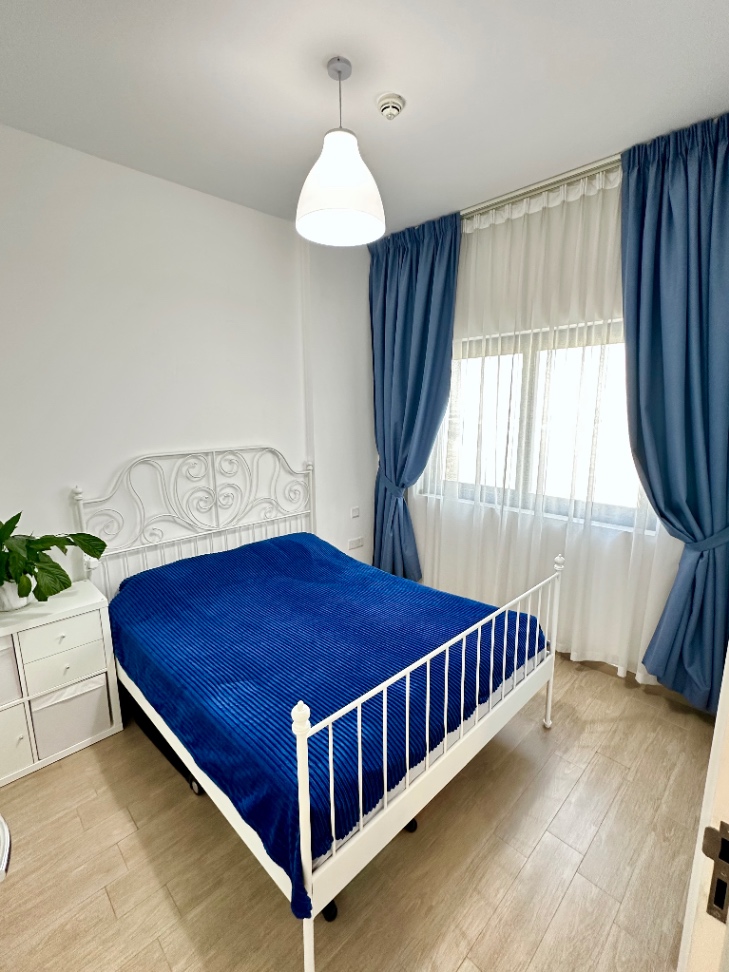 Кровать Leirvik IKEA 160х200