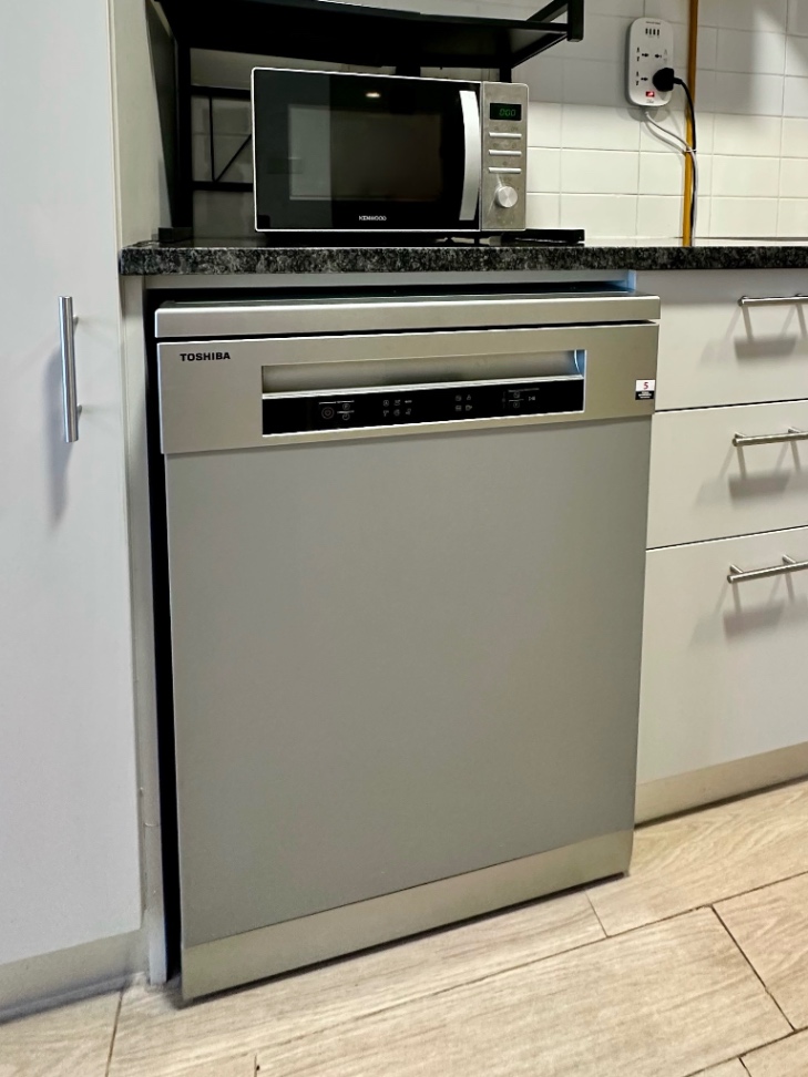 Посудомоечная машина Toshiba