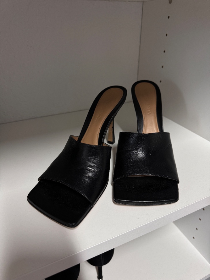 BOTTEGA VENETA мюли 37.5